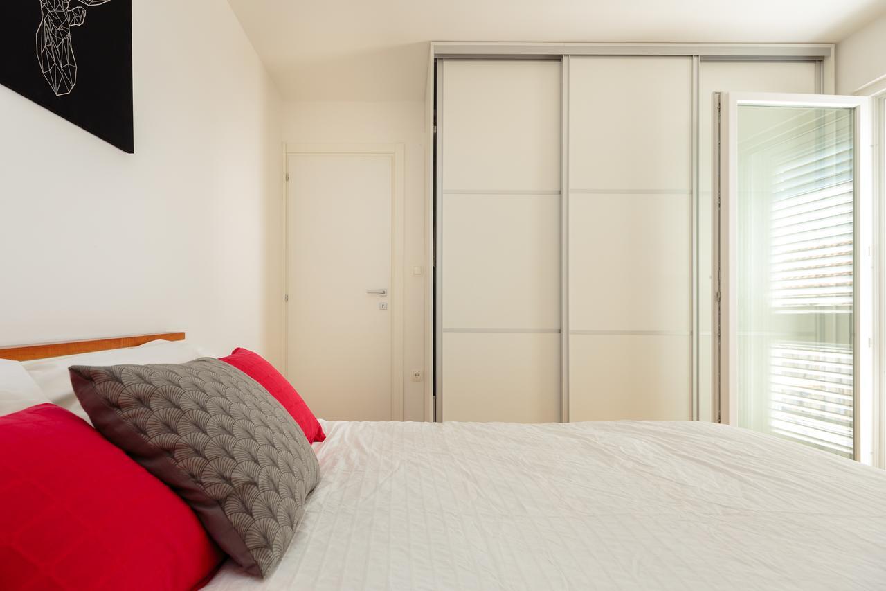 Two Bedroom Sunny Suite ドゥブロブニク エクステリア 写真