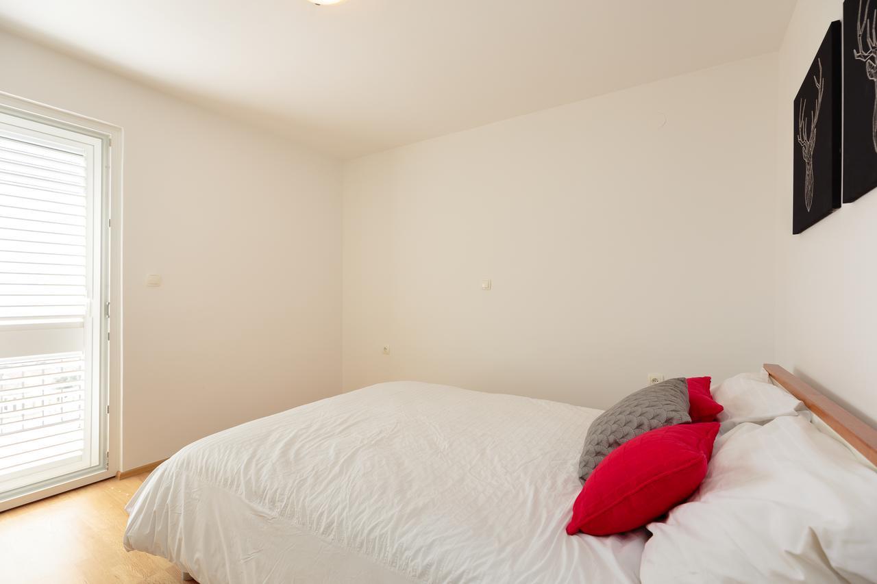 Two Bedroom Sunny Suite ドゥブロブニク エクステリア 写真