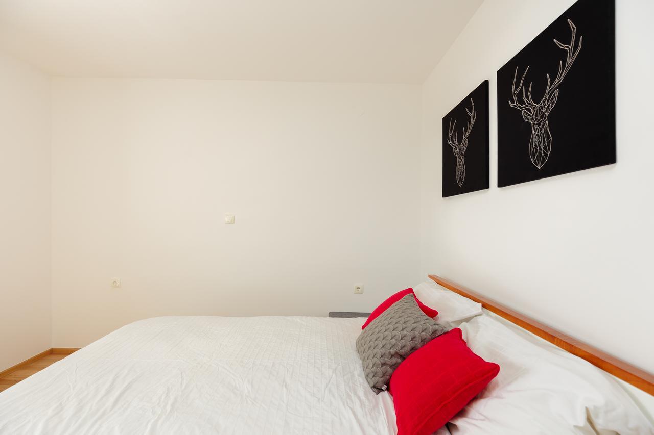 Two Bedroom Sunny Suite ドゥブロブニク エクステリア 写真